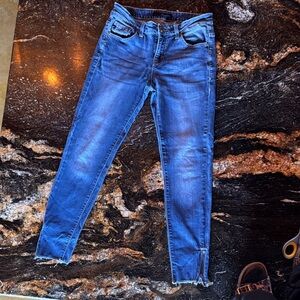 KanCan skinny ankle length with zippers